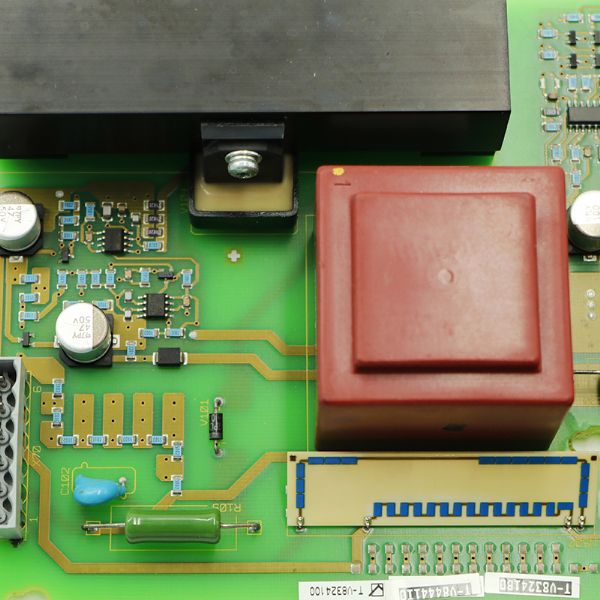 6SE7031-7HG84-1JA1 - 61517