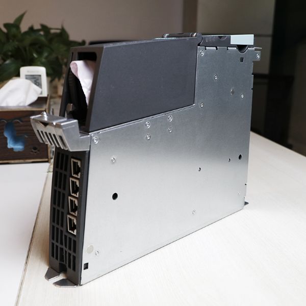 6SL3040-1MA01-0AA0 - 61680