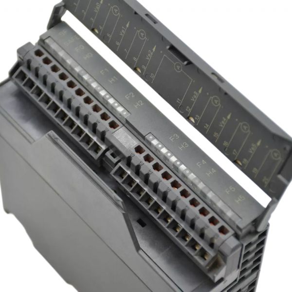 6ES7336-4GE00-0AB0 - 4593